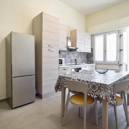Apartamento Lovely In With Wifi *